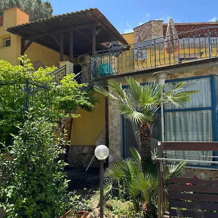 Paradiso Hotel