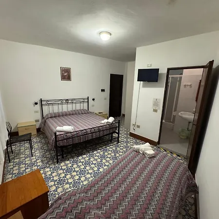 Paradiso Hotel