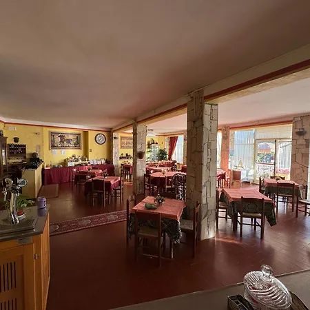 Paradiso Hotel