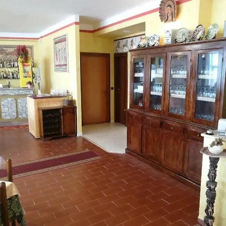 Hotel Paradiso